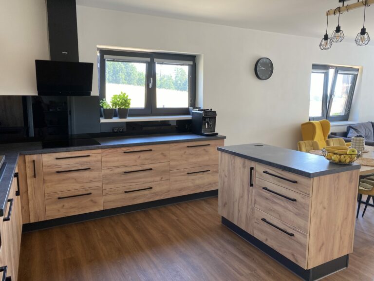 0A1D7B39-2327-4F73-B921-29D96EDECA4B-scaled