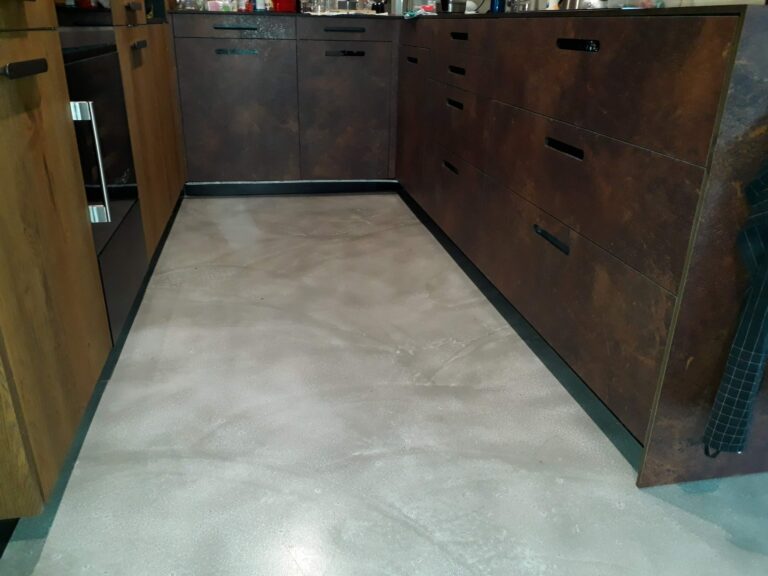 20181101_153729-scaled