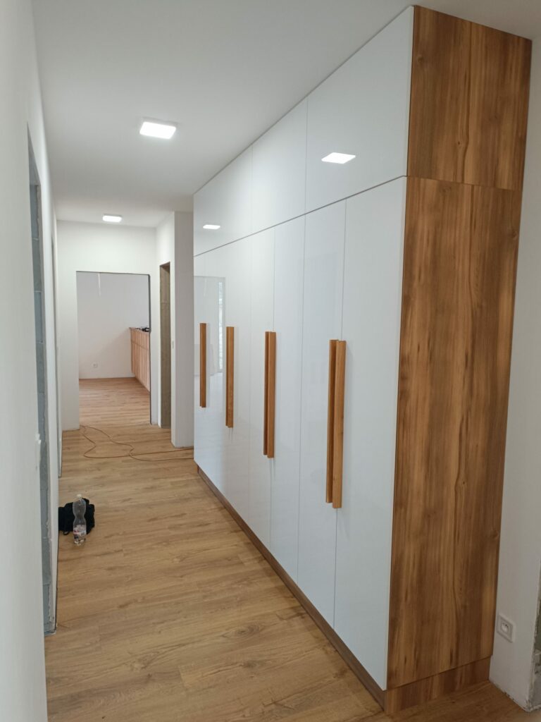 IMG_20251008_112013-scaled