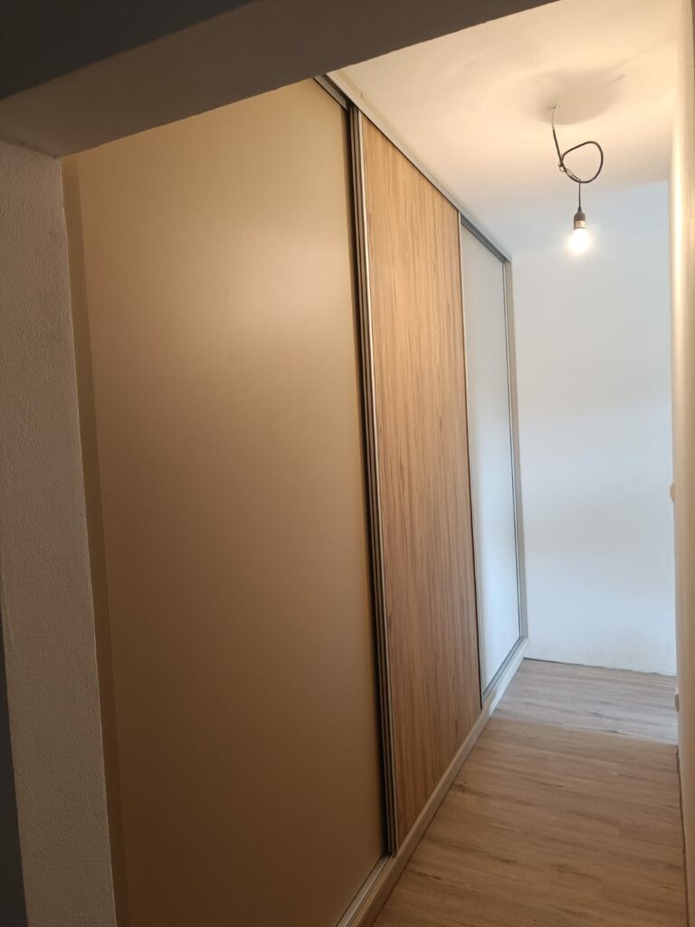 e773eca4-ef49-4e33-b521-fc9e81bfad9d